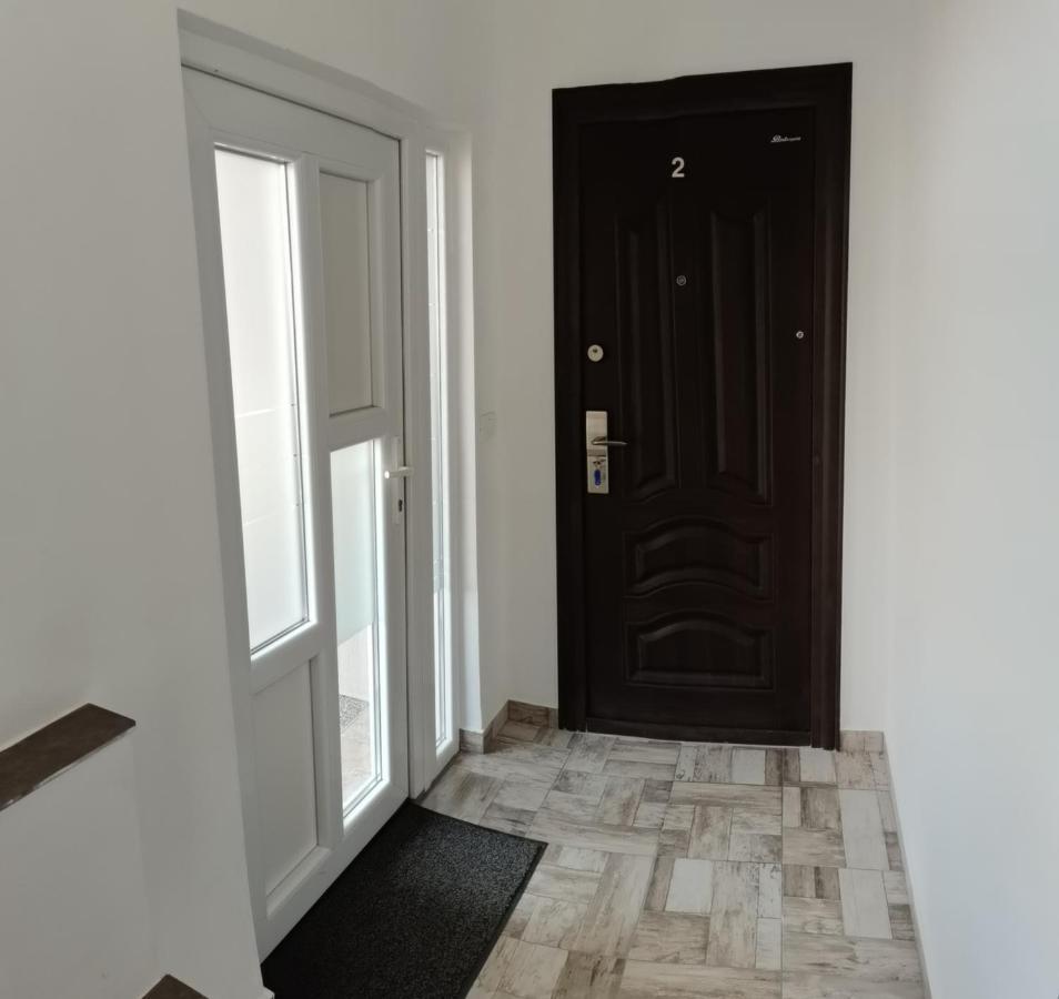 Carla'S Place Ap 2 Oradea Exteriér fotografie
